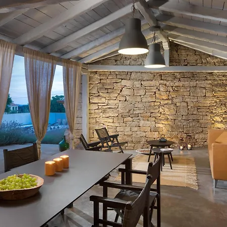 Bed & Breakfast Br By Rent Istria